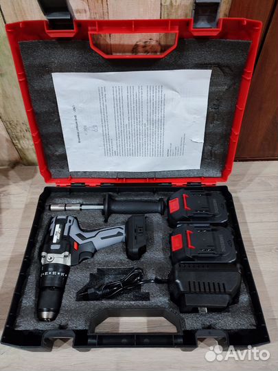 Прикормочный кораблик V020+эхолот