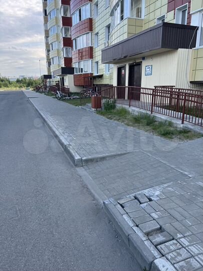 1-к. квартира, 42 м², 1/9 эт.