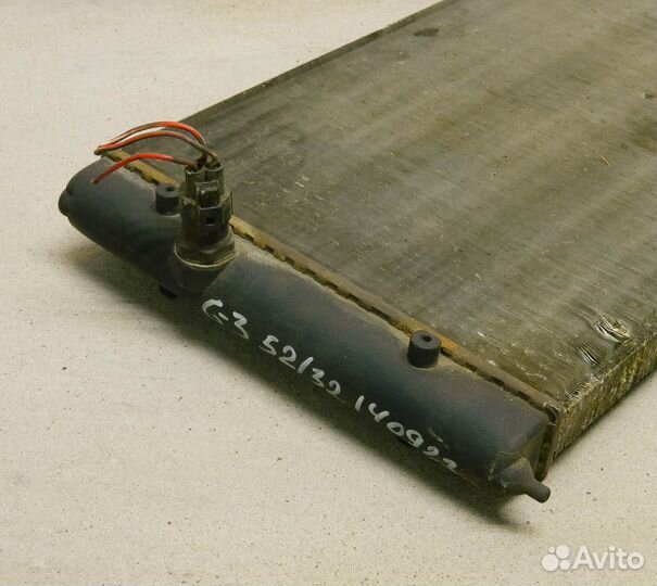 Радиатор охлаждения VW Golf 3 (525x320)