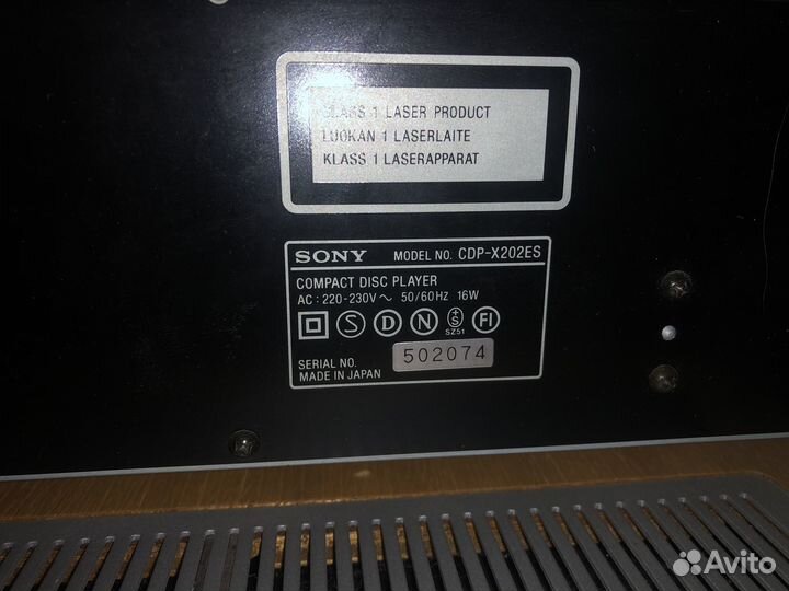 Cd проигрыватель Sony CDP X202ES