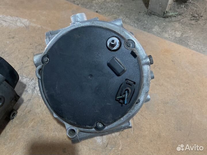 Генератор А0001501750 Mersedes 190А