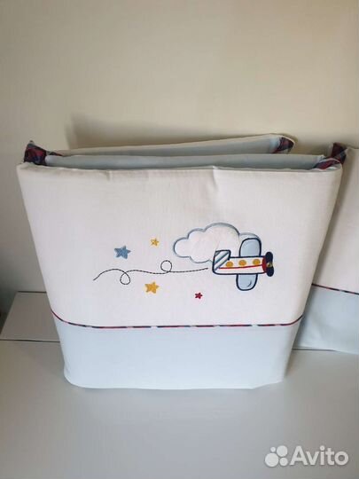 Бортики в детскую кроватку