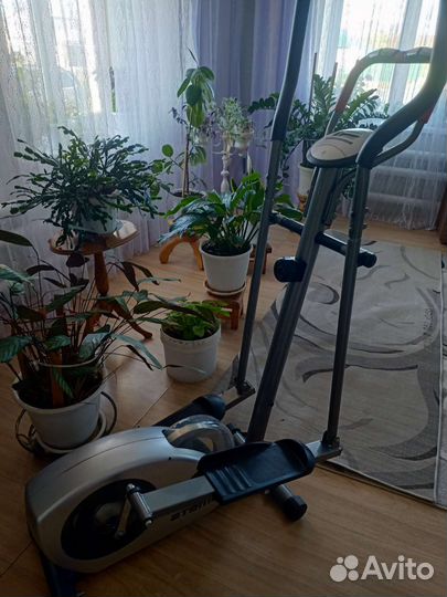 Эллиптический тренажер