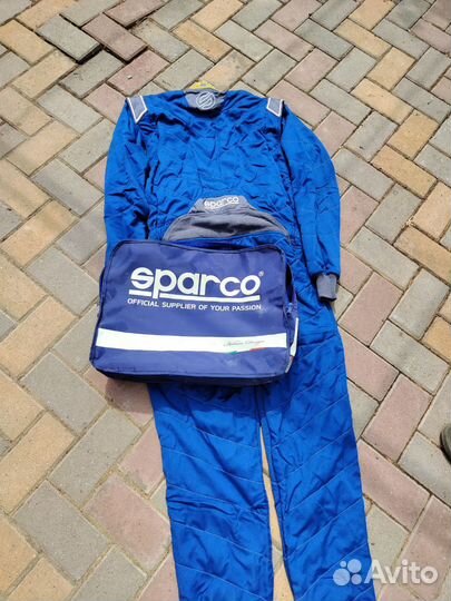 Костюм гонщика