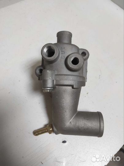 Корпус термостата 405 Е-3 в сборе