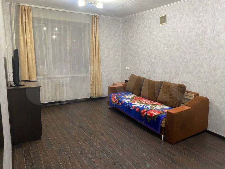 Комната 20 м² в 4-к., 1/5 эт.