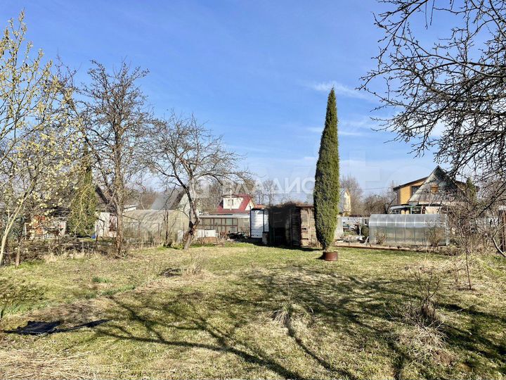 Дача 33 м² на участке 4 сот.