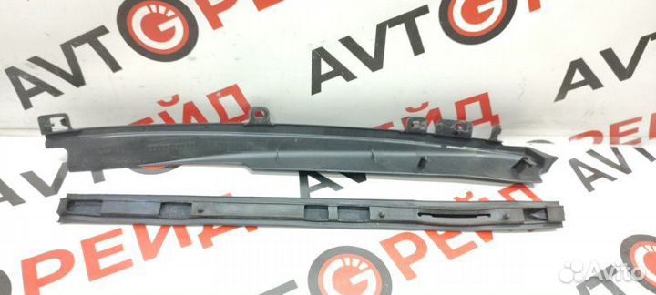 Накладка на крыло передняя правая Toyota Camry