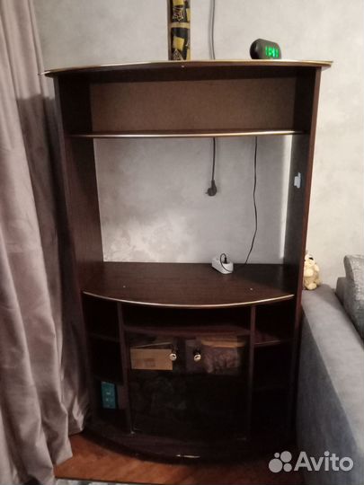 Тумба под телевизор