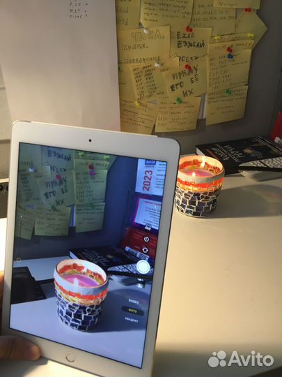 iPad air2 64gb разблокирован. дефект экрана