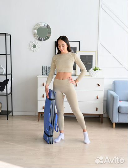 Спортивный коврик непромокаемый камуфляж с лямками