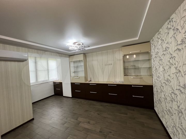 3-к. квартира, 60 м², 2/2 эт.