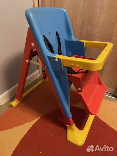 Стульчик для кормления
