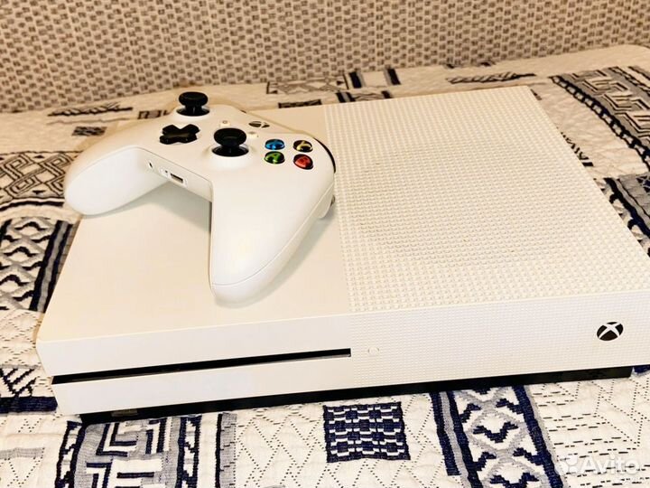 Xbox One S 500gb