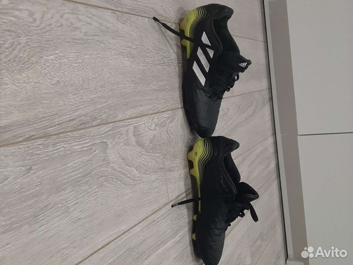 Хорошие футбольные кожаные бутсы адидас копа