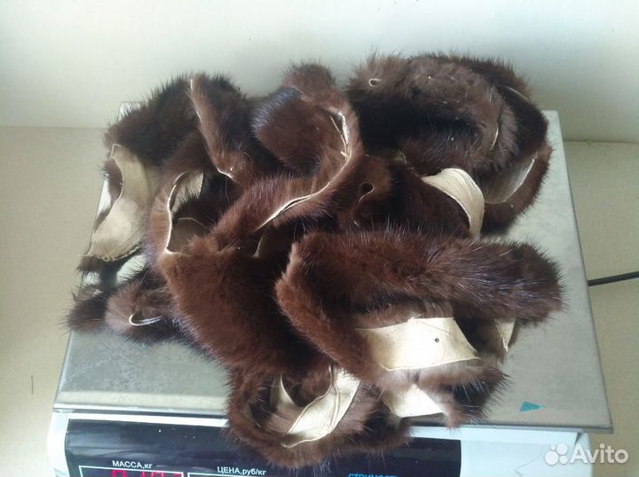 Лоскут -обрезь шкурки норки