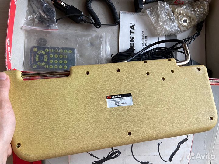 Козырек авто с ЖК монитором