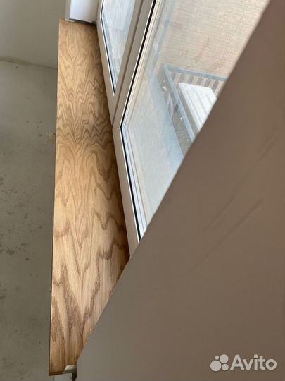 Подоконник и откосы из дерева