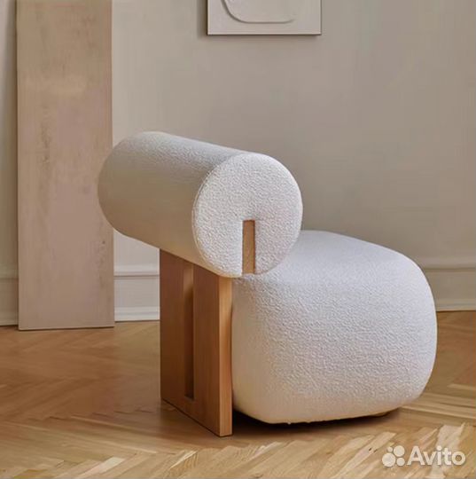 Стул / Массив дерева / Букле либо бархат