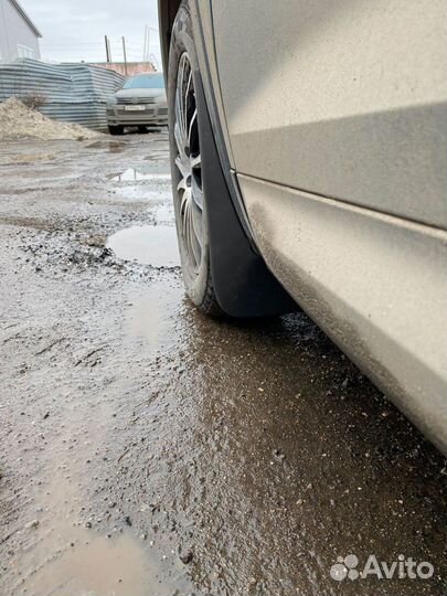 Брызговики передние Skoda Kadiaq 2016-нв