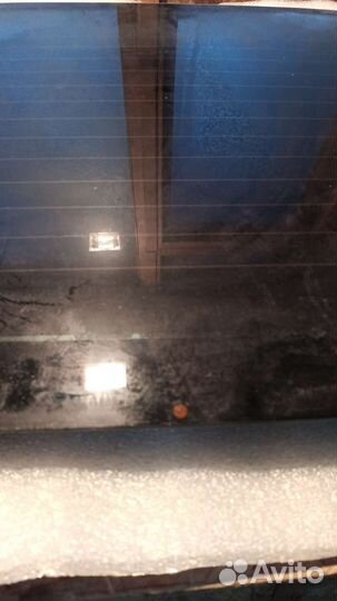 Стекло заднее peugeot 301