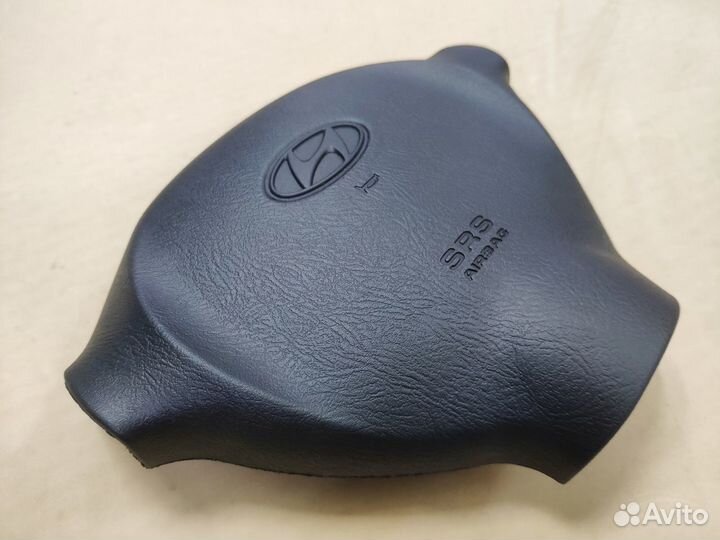 Накладка руля Santa Fe Classic 2000-2006