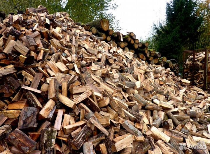 Дрова рядом