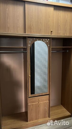 Шкаф для одежды бу