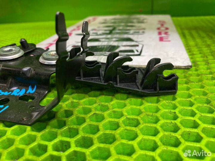 Кронштейн, крепление Touran, 5T1, 5T, 1tdpc, 1tczd