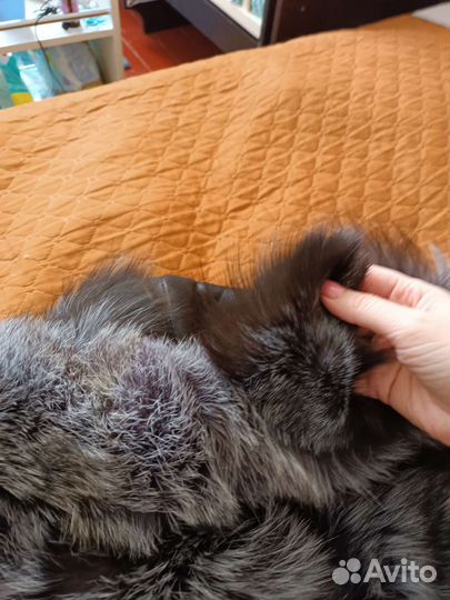 Дубленка с натуральным мехом чернобурки