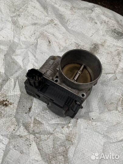 Дроссель Nissan VQ35DE