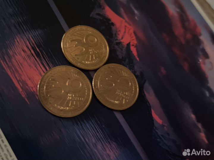 Коллекционные монеты макдональдс на 30 лет дружбы