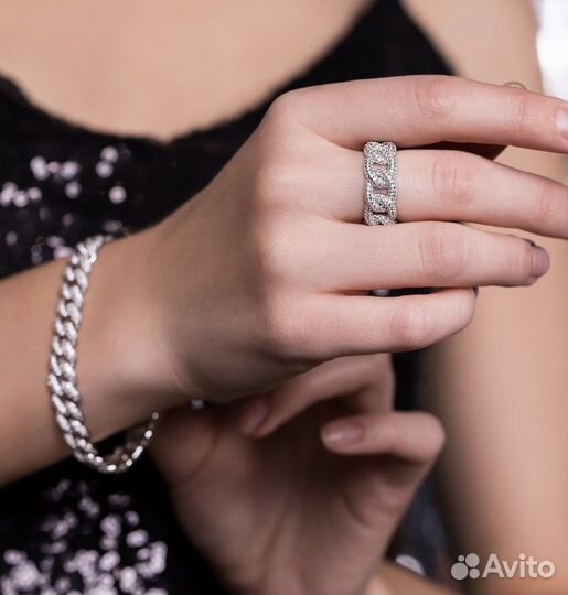 Серебренное кольцо