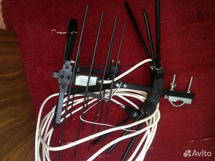 Антена Усилитель сигнала тв антенны «BAS-8201 усш