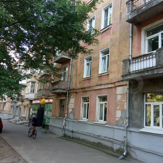 2-к. квартира, 48 м², 2/4 эт.