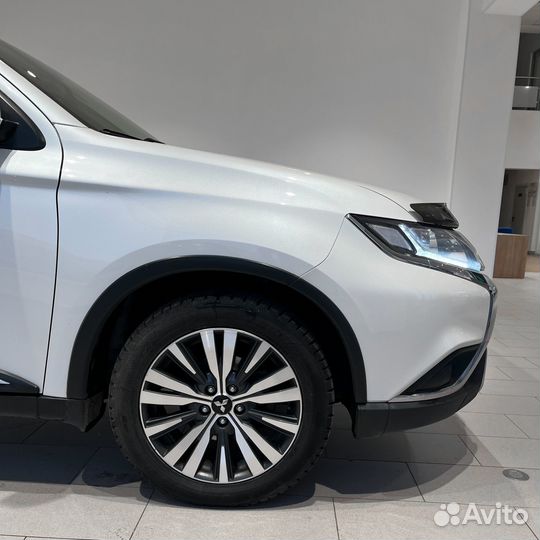 Mitsubishi Outlander 2.0 CVT, 2019, 145 761 км