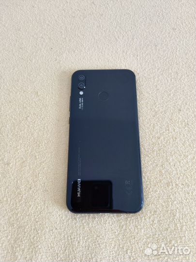 HUAWEI P20 Lite, 4/64 ГБ