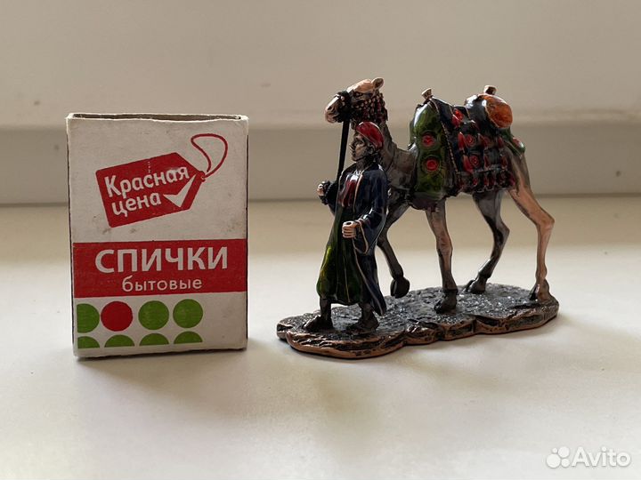 Статуэтка из Египта. Бедуин и верблюд
