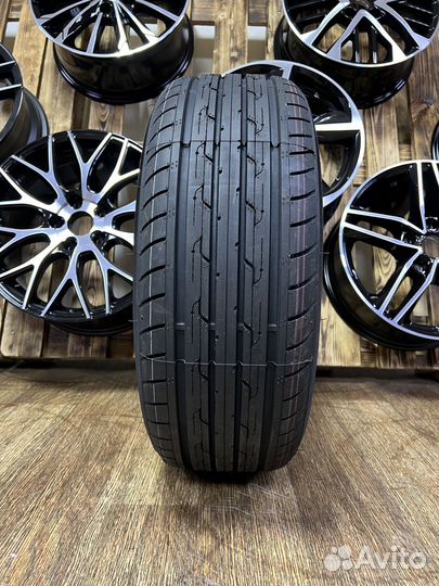 Triangle TE301 225/65 R17 102H