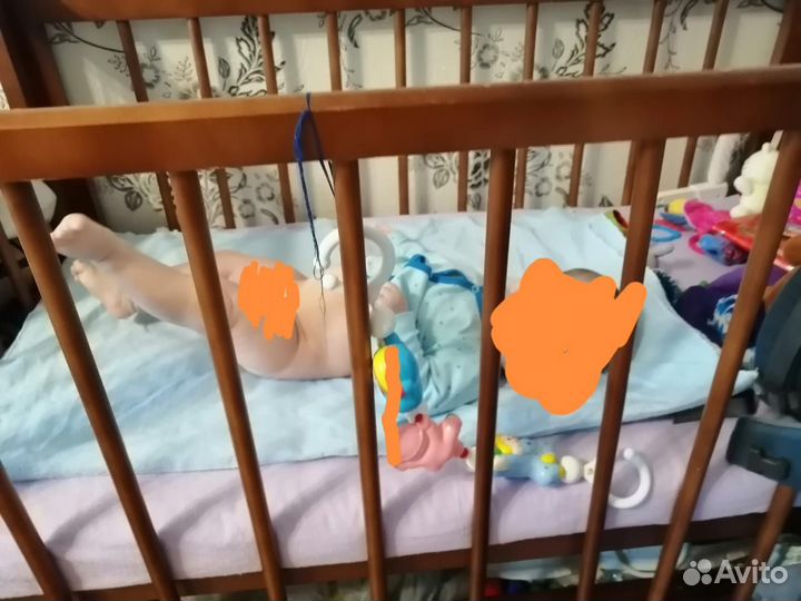 Детская кроватка
