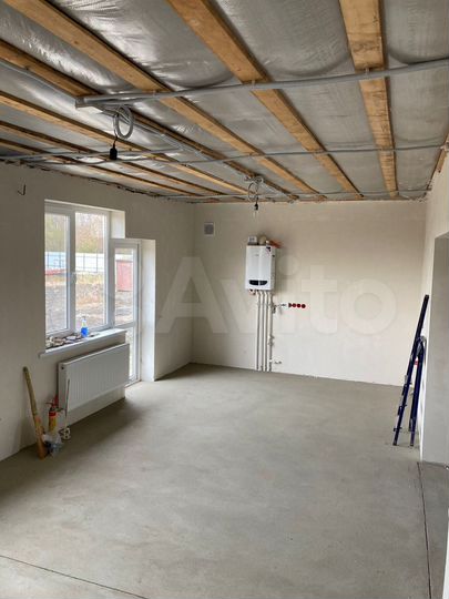 Дом 74 м² на участке 8,3 сот.