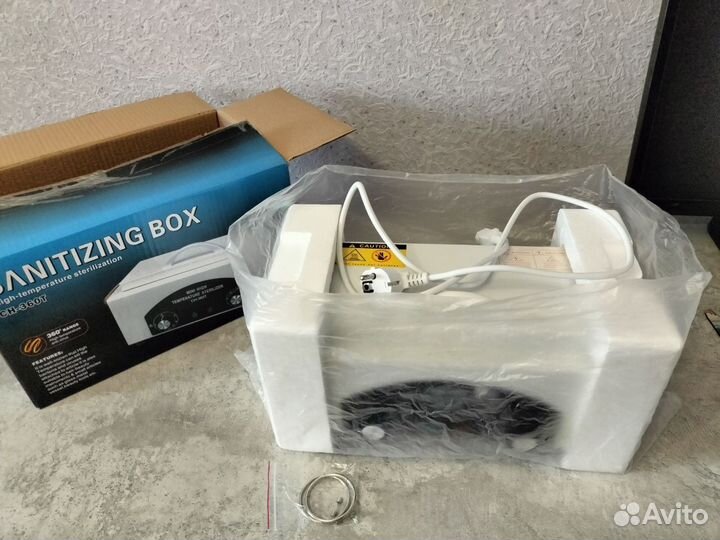 Сухожар Sanitizing Box CH-360T