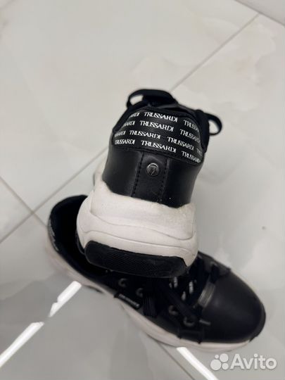 Женская обувь