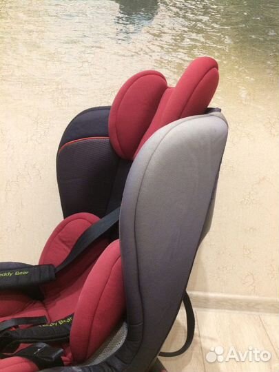 Детское автокресло от 9-18 кг
