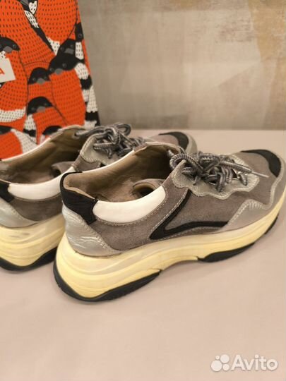 Кроссовки осенние tervolina 37 размер