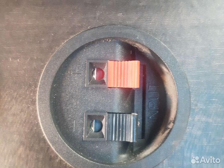 Сабвуфер от домашнего кинотеатра