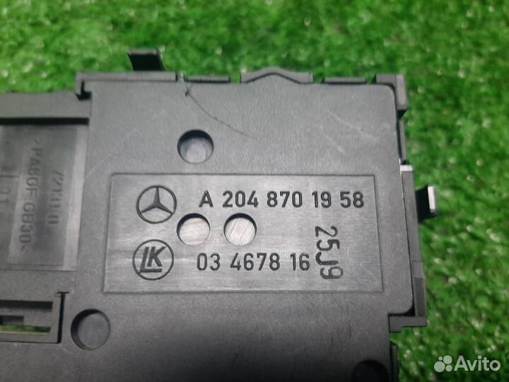 Кнопка регулировки сиденья правого Mercedes Benz