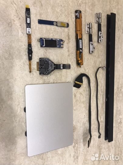 Запчасти на Macbook