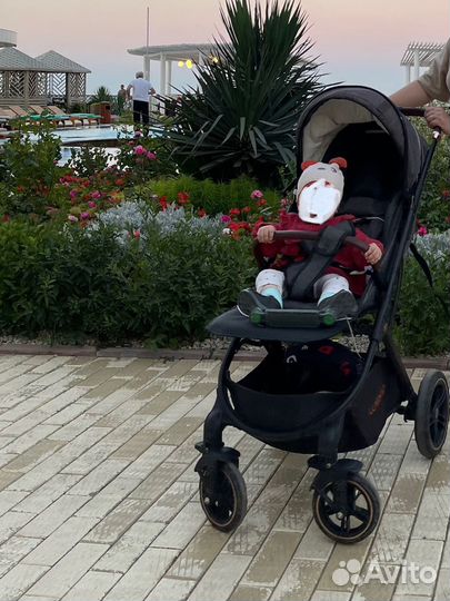 Прогулочная коляска luxmom