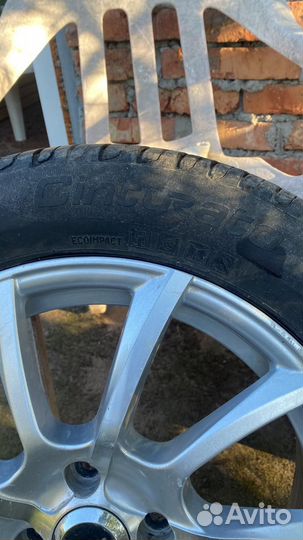 Pirelli Cinturato P7 205/55 R16 28D